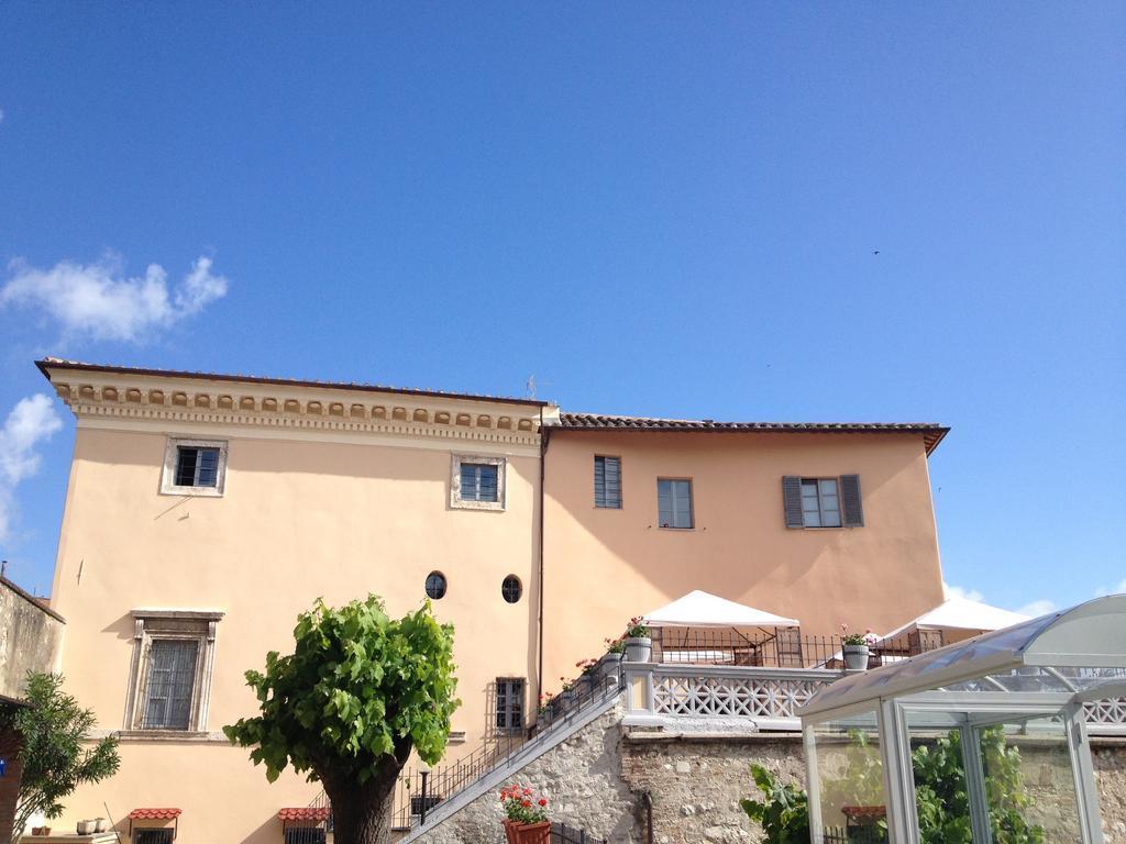 Ostello Sant'Anna Narni Esterno foto
